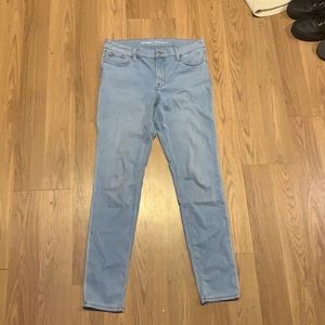 Old navy rockstar jeggings, light wash (size 8)